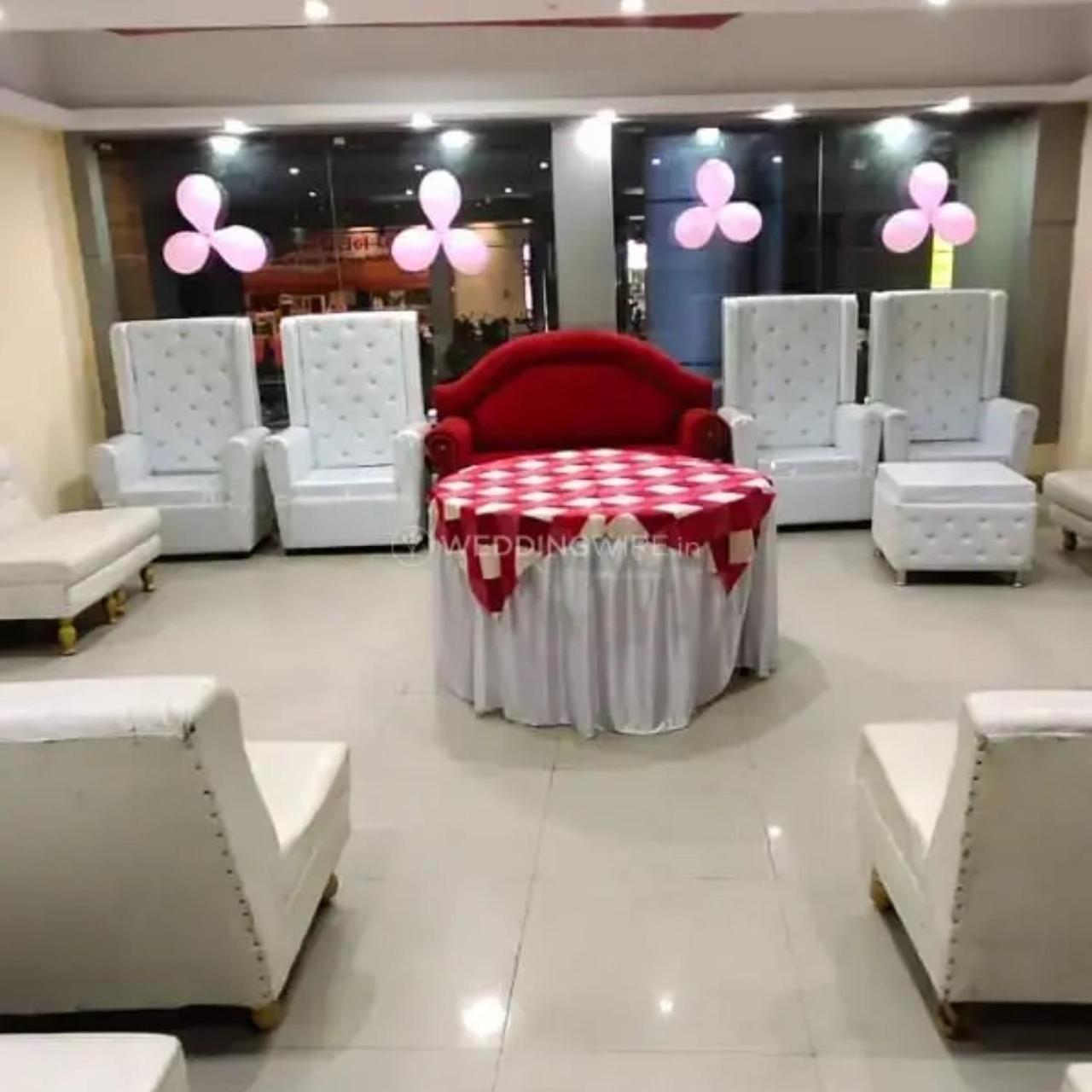 New Kumar Hotel & Banquet Lakhnaú Exteriér fotografie